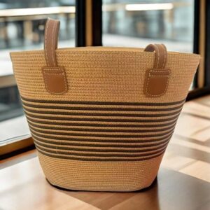 Woven Shoulder Bag - Image 3